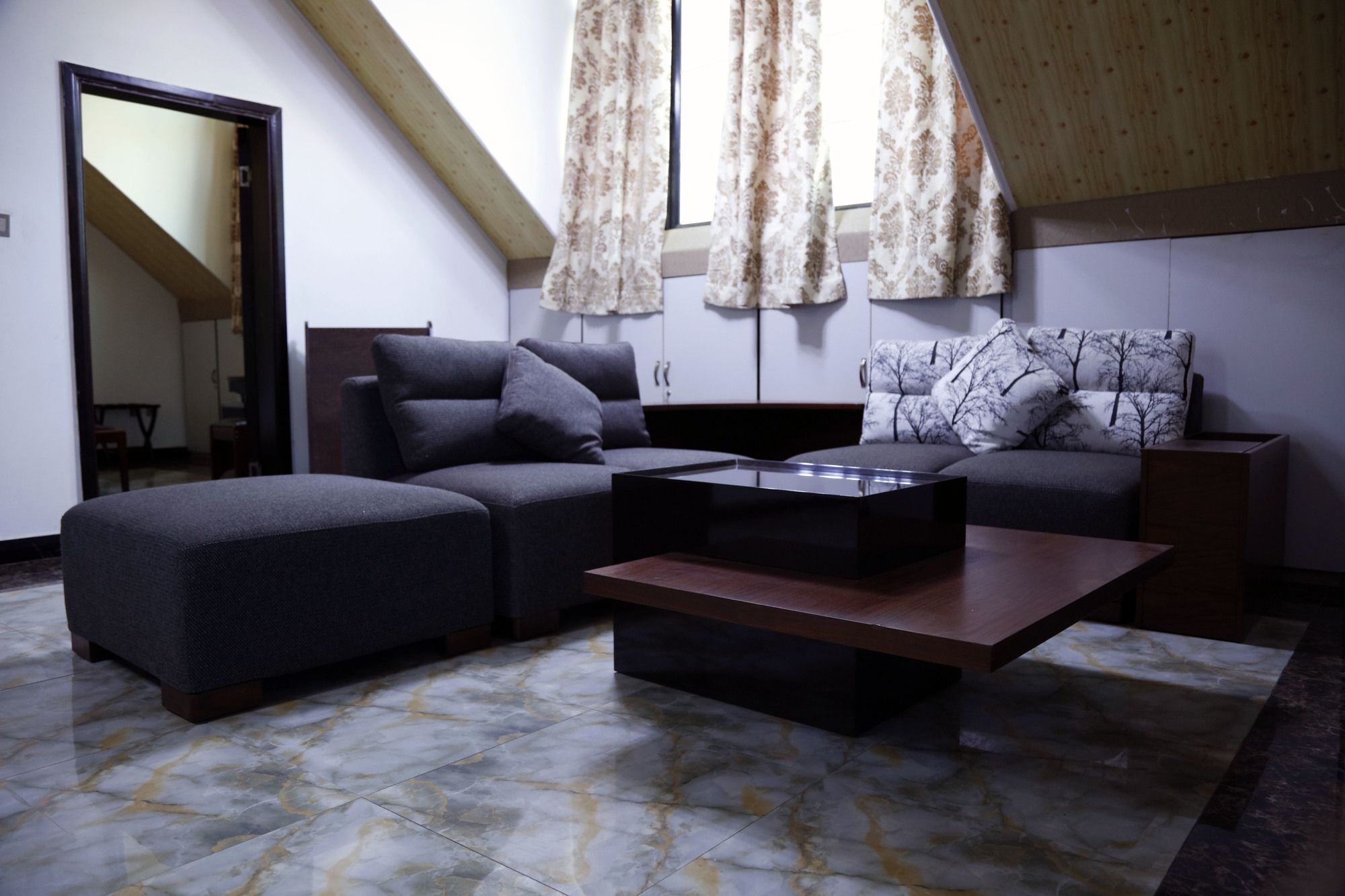 Afropolitan Hotel Addis Ababa Ngoại thất bức ảnh